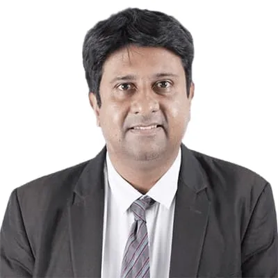 Dr Tejas B Vyas